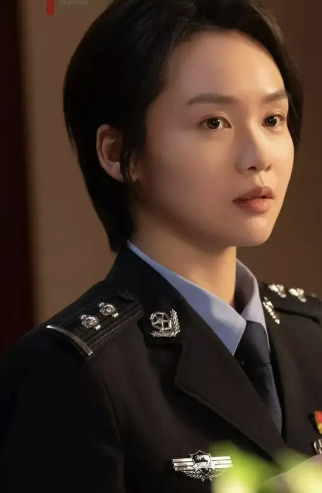 《以法之名》8位女演员颜值排名,第一名实至名归