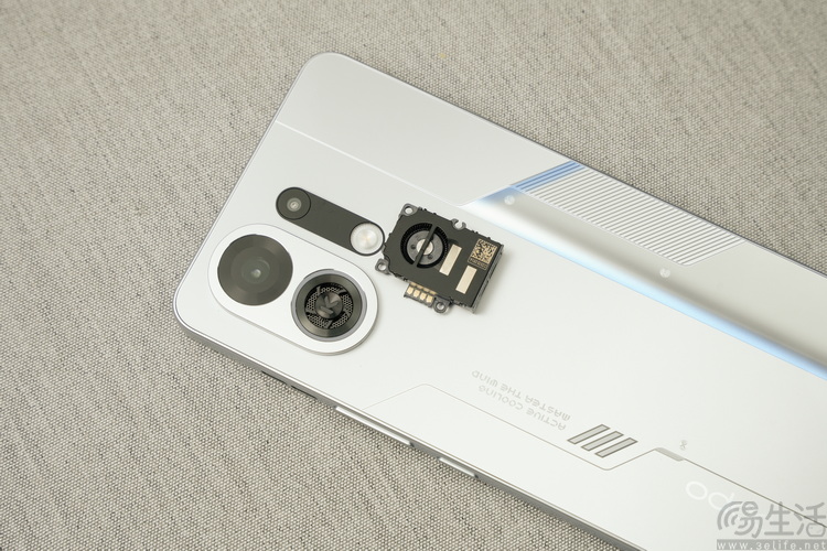 OPPO K13 Turbo Pro評測：內置風扇，重塑歐加系“游戲機”形象