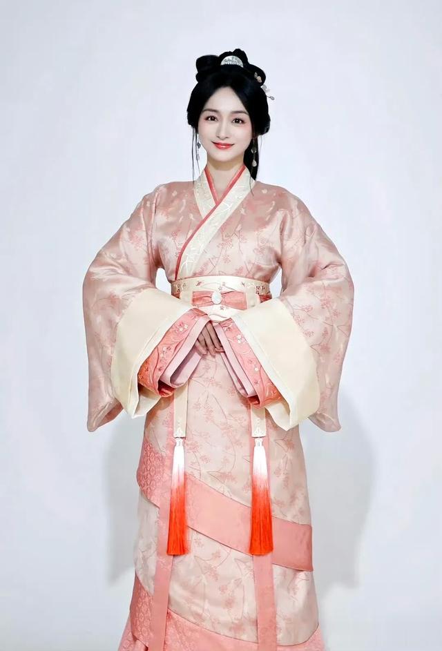 粉妆玉琢女明星绝美粉色古装造型-哪位是你最喜欢的