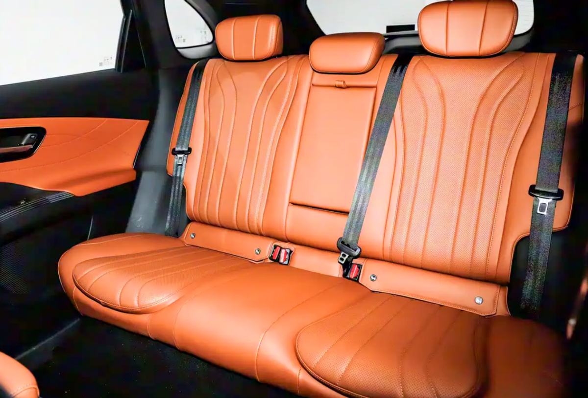 全新瑞虎8预售价10.59万元起,两种外观造型,燃油SUV新选择