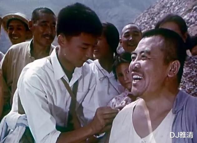 他在北影厂是赵子岳接班人，身体强壮演老年人出圈，却年纪轻轻便去世