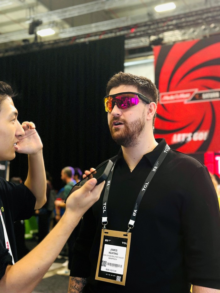 重新定义AI运动眼镜,致敬未知BleeqUp超影擎闪耀IFA2025