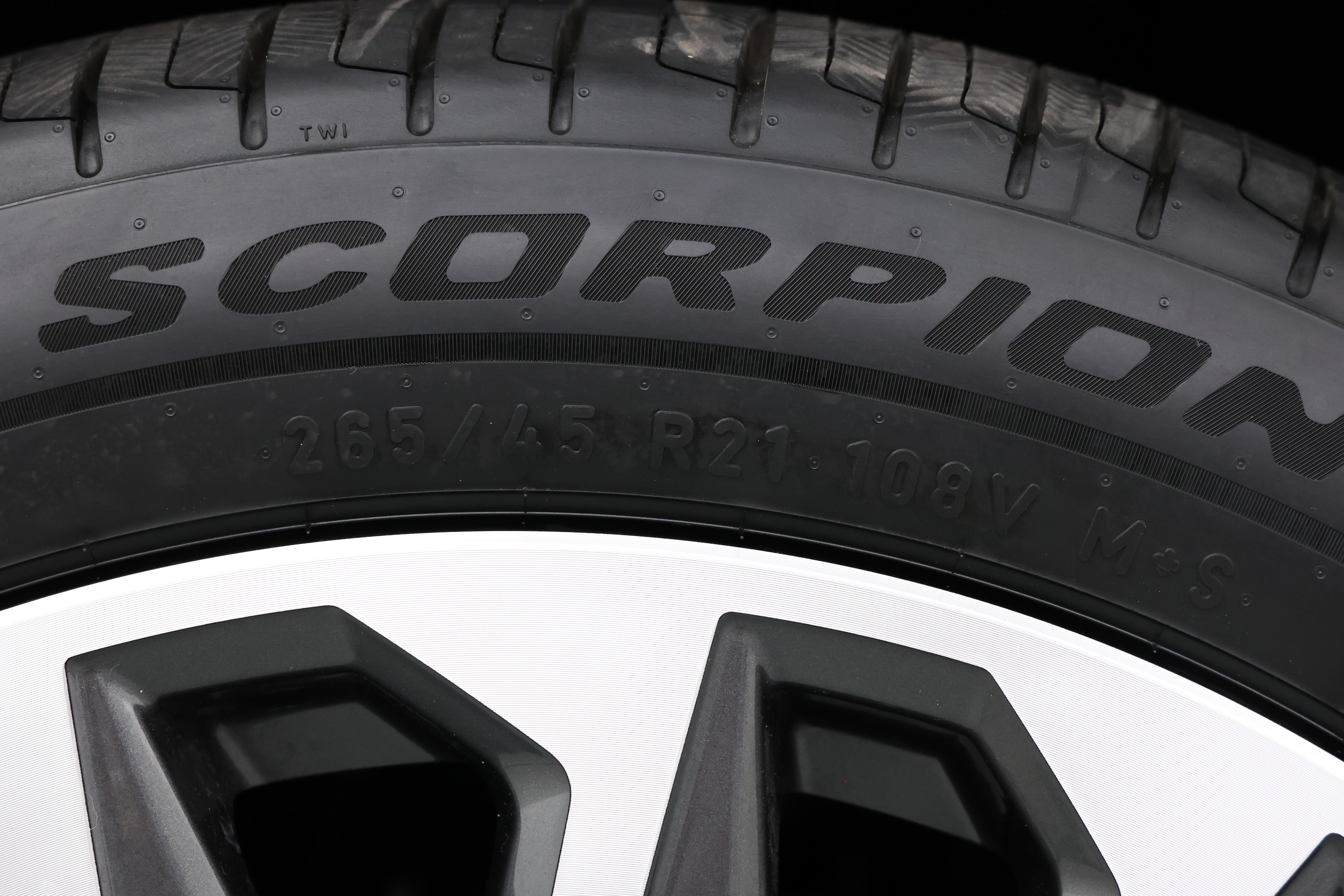 开过才懂！新一代帕里斯帝：空间大动力强，家用SUV的务实之选?