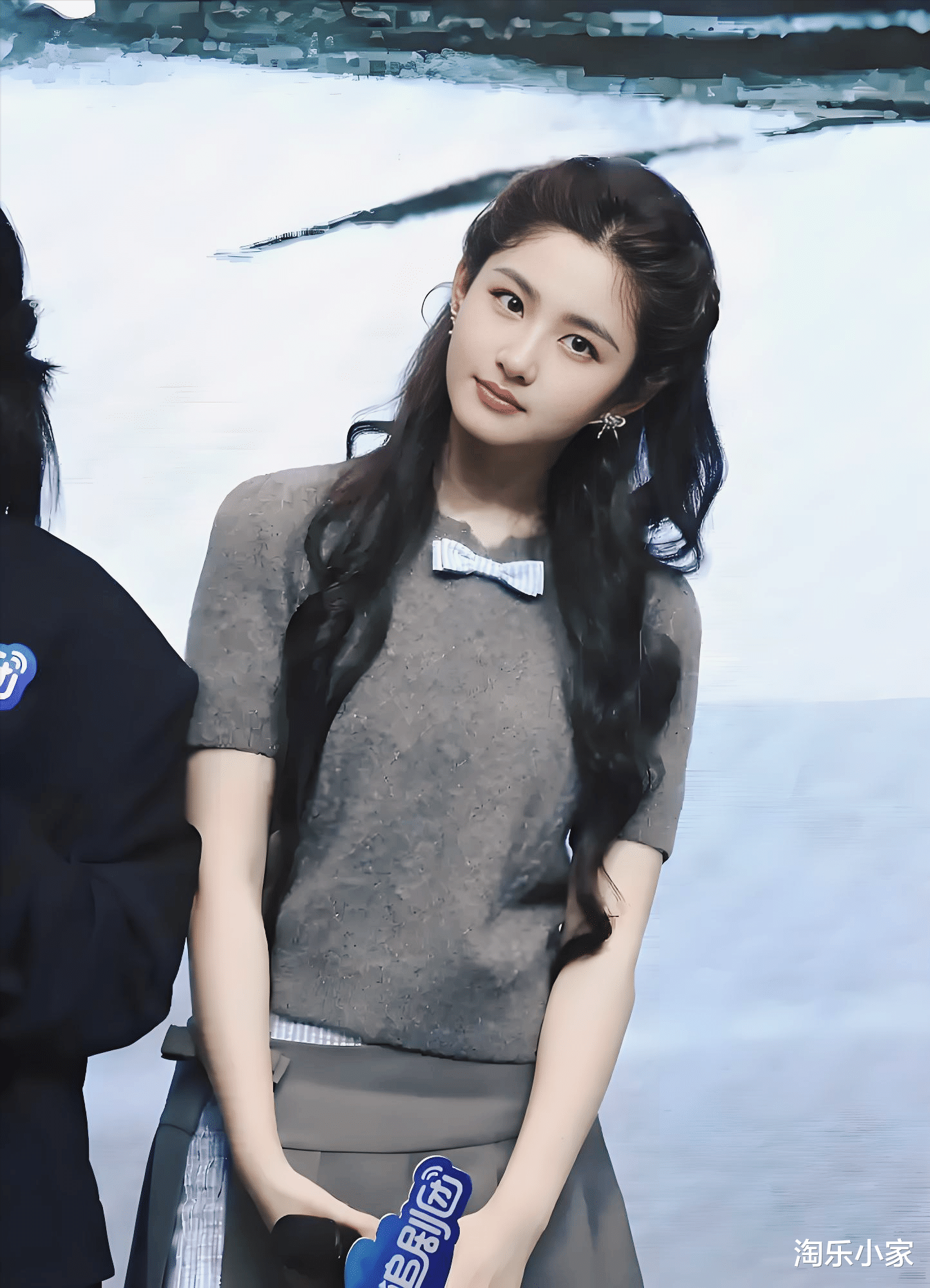 于正发长文谈签约赵晴，大赞她绝世容颜，内娱手办圈新顶流预定？