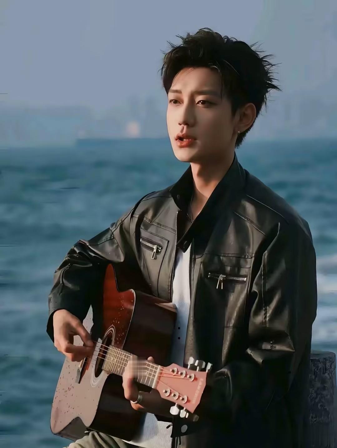 新晋短剧一姐李柯以连续登顶Wetrue演员榜！成为男女总榜断层第一