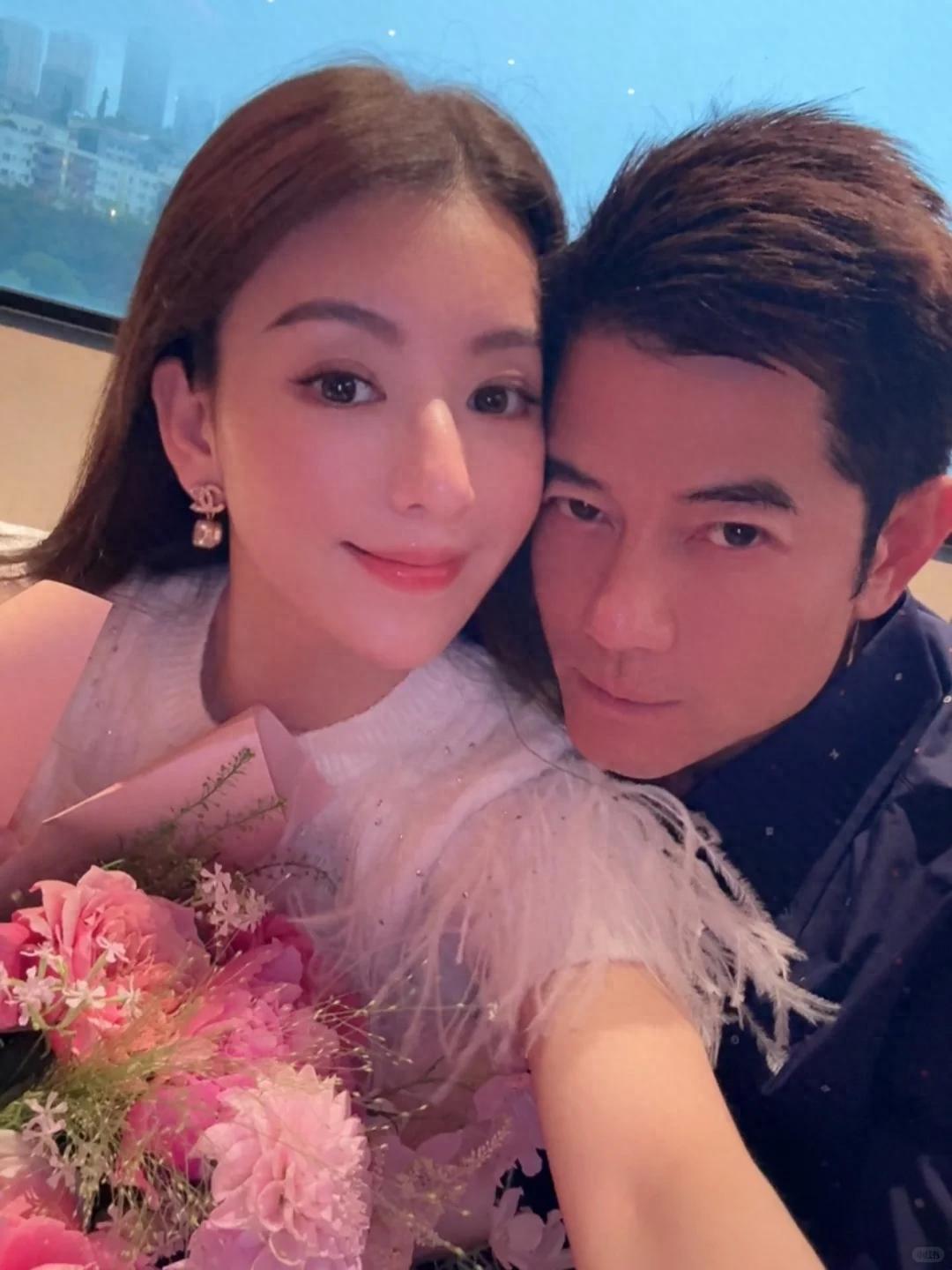 方媛自曝坐月子很难熬！手指疼腰酸背痛，一个多星期不洗头还脱发