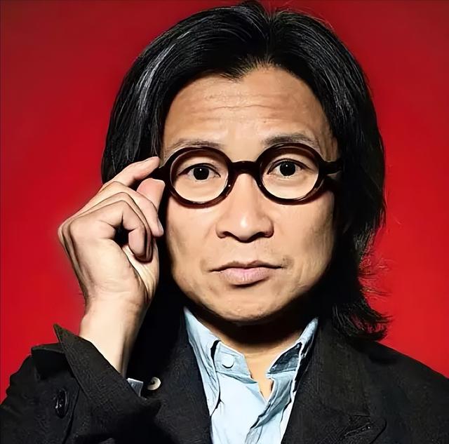 港独艺人站台风波持续发酵，一言不发的陈可辛，终不顾所谓的体面