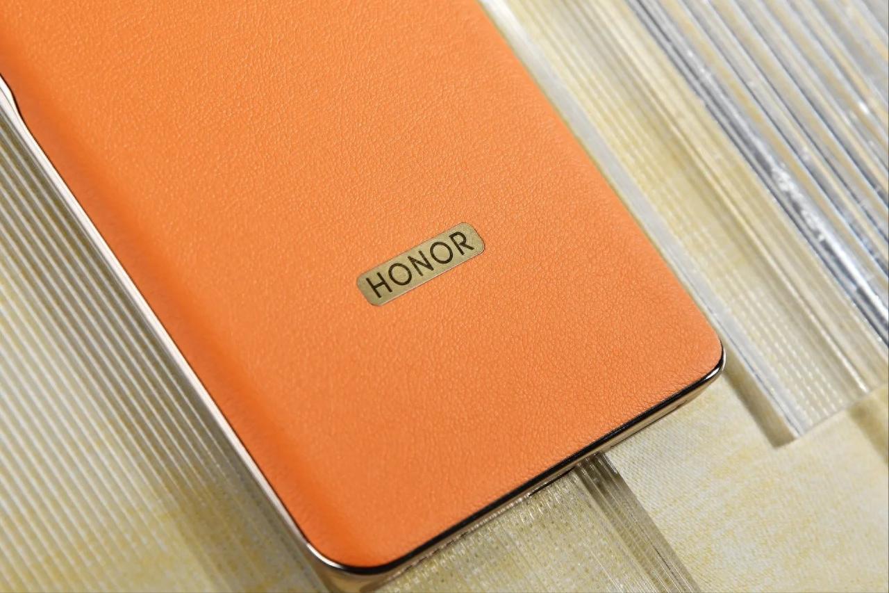 榮耀“千元卷王”再降價，2米抗摔+3850HZ+6600mAh+衛星通信