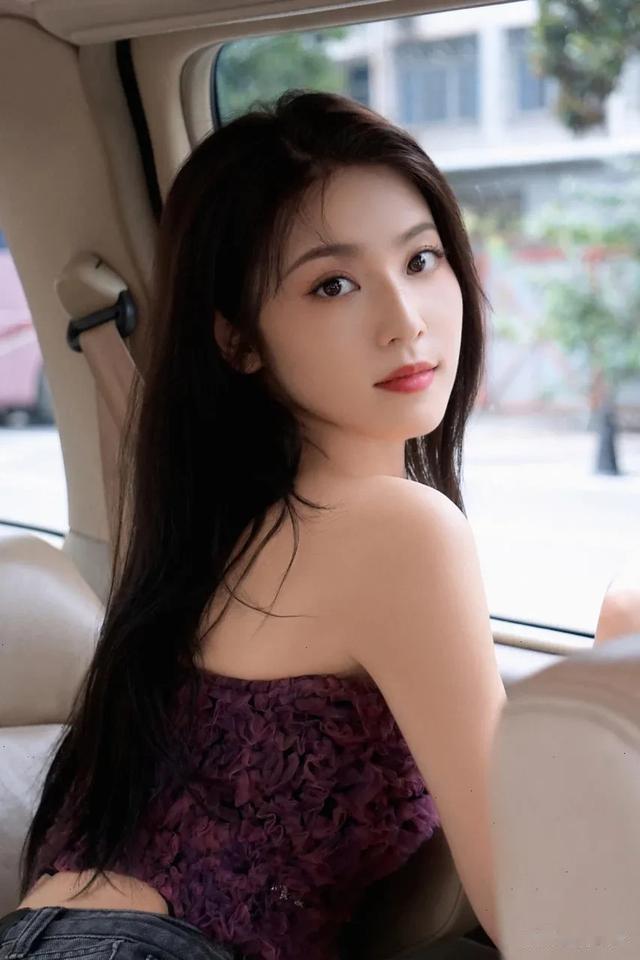 娱乐圈惊现宝藏女神，她为啥这么火？