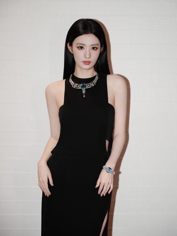 年龄意外明星！ 《骄阳似我》叶容比赵今麦显老，王楚然比赵露思小