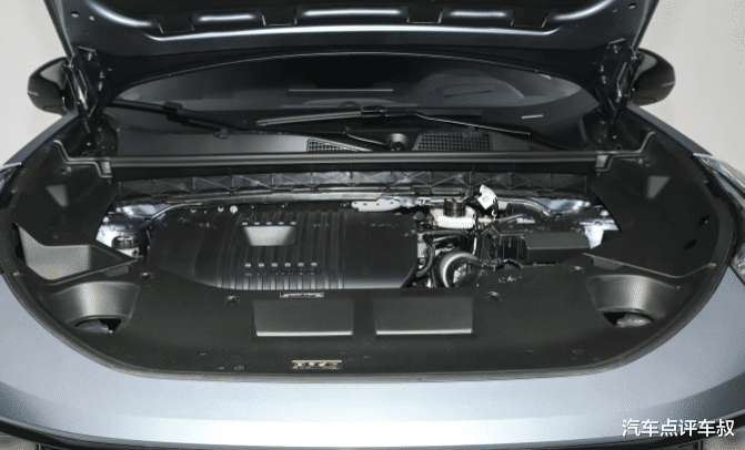 15万预算买SUV,领克01焕新版和丰田RAV4荣放谁更值?