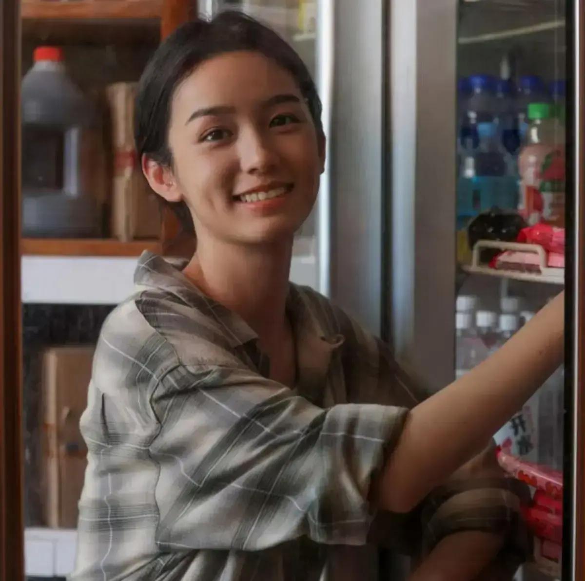 被央视怒批、洋相百出、?胸中无墨，这几位绝望的文盲凭啥能火