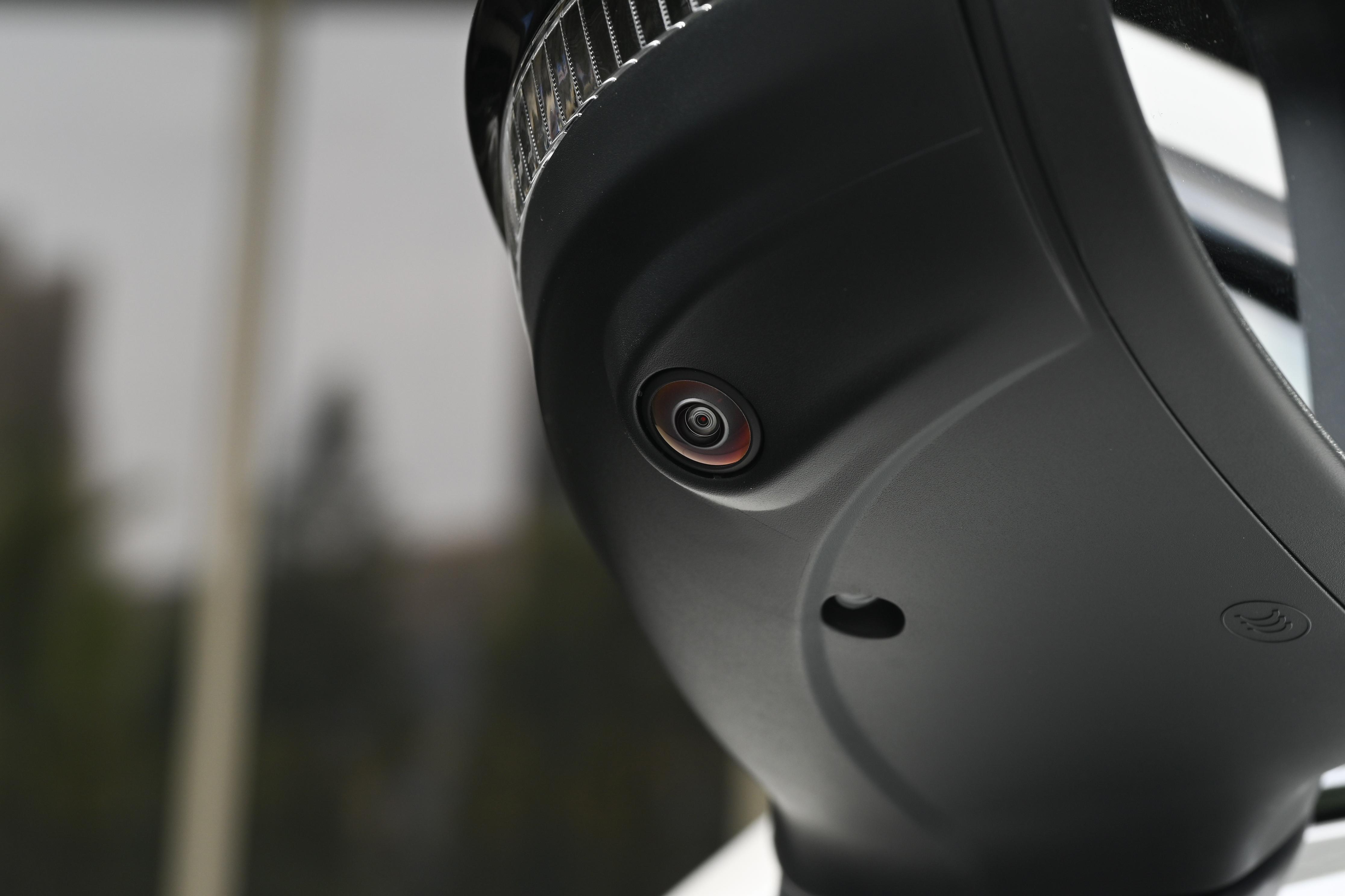 2026款大众凌渡L上市，轿跑造型+德系安全，限时价11.99万元起