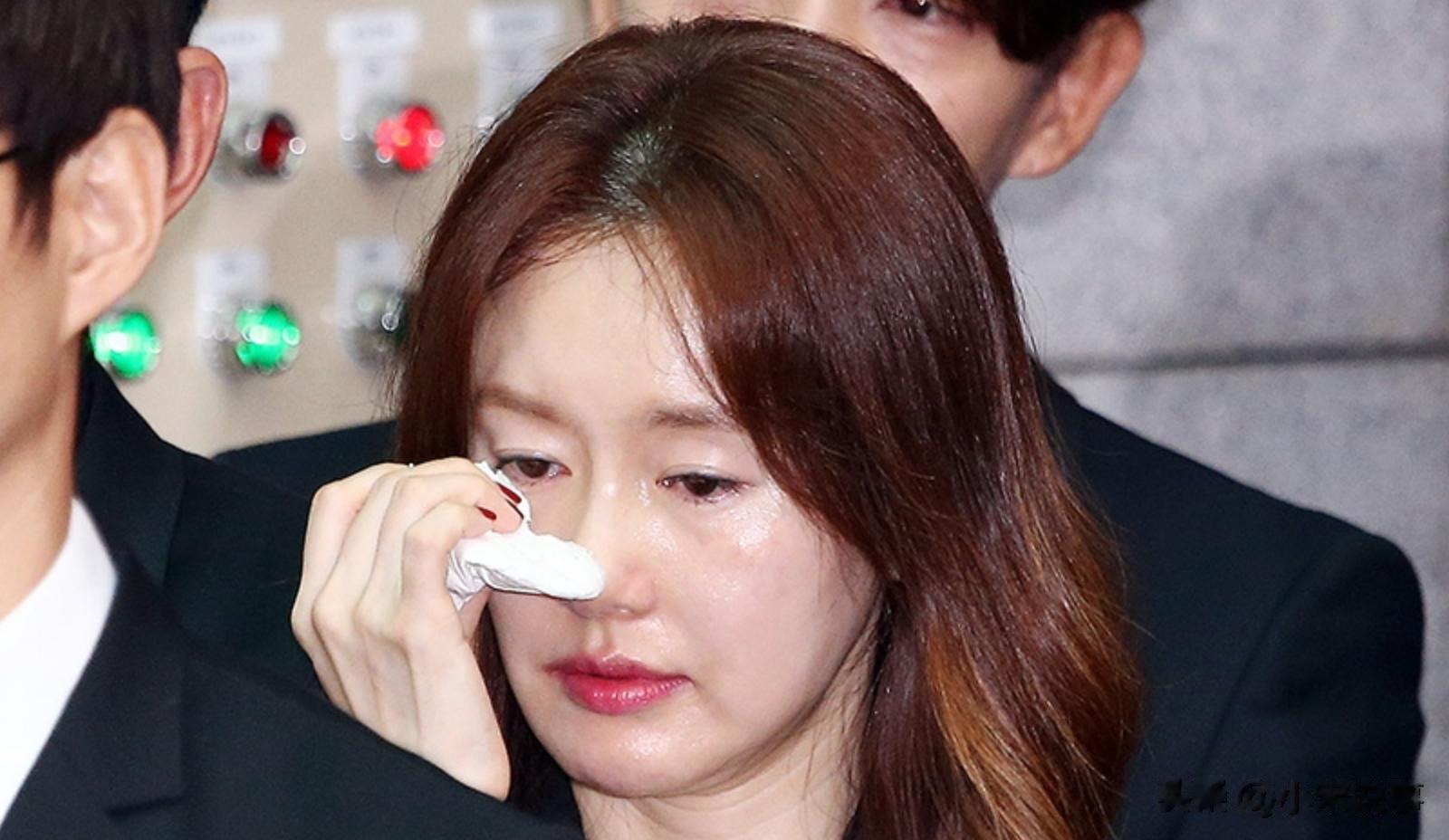 昔日韩剧女神身陷三次醉酒丑闻，被“封杀”后复出，网友吵翻了