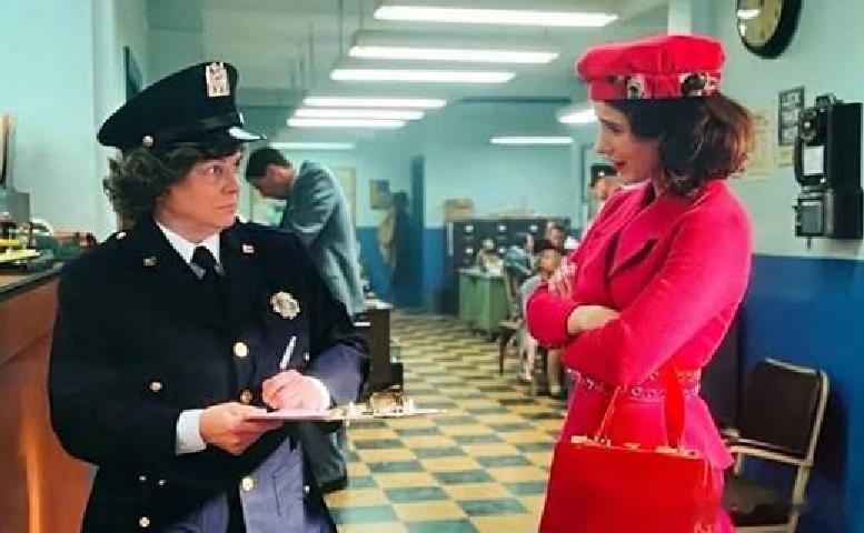 好莱坞女星曼哈顿街头被撞身亡