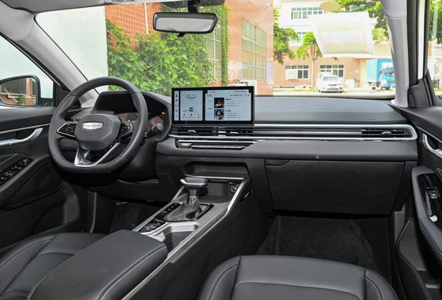 唯一没人国人失望的平民家轿,标配银河OS,限时感恩价仅售5.59万