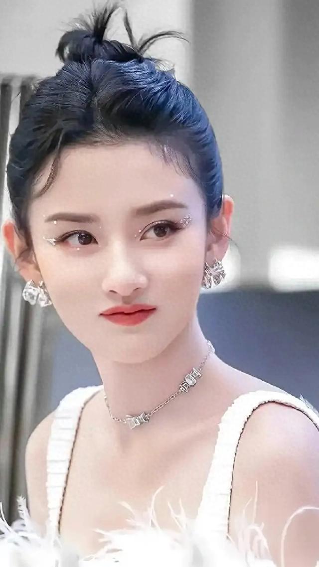 周静波给宋祖儿打码？背后真相惊人！