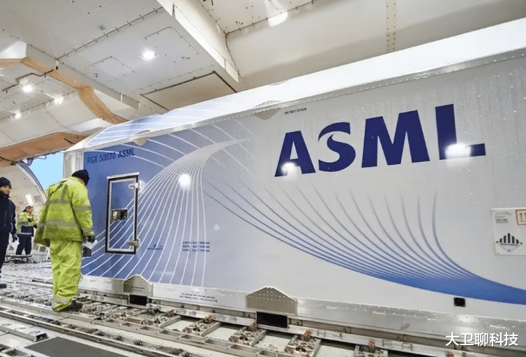涉及中国!光刻机巨头最新发声:被阻止的人会更加努力地取得成功