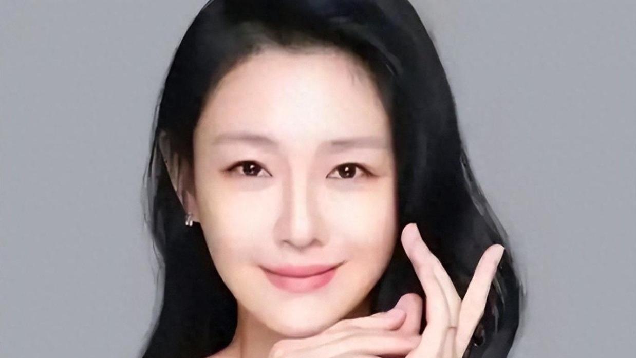 越扒越多！汪小菲半夜直播，一口气说出四个瓜，S妈肠子都悔青了