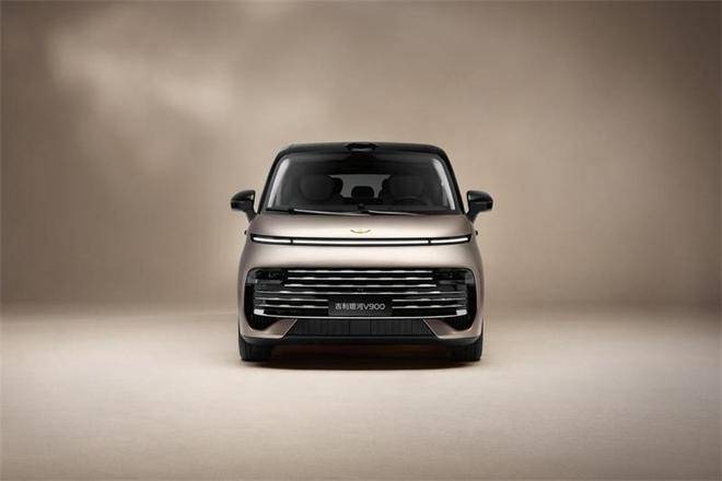 吉利银河首款豪华旗舰MPV银河V900官图首曝 重构高端MPV市场格局