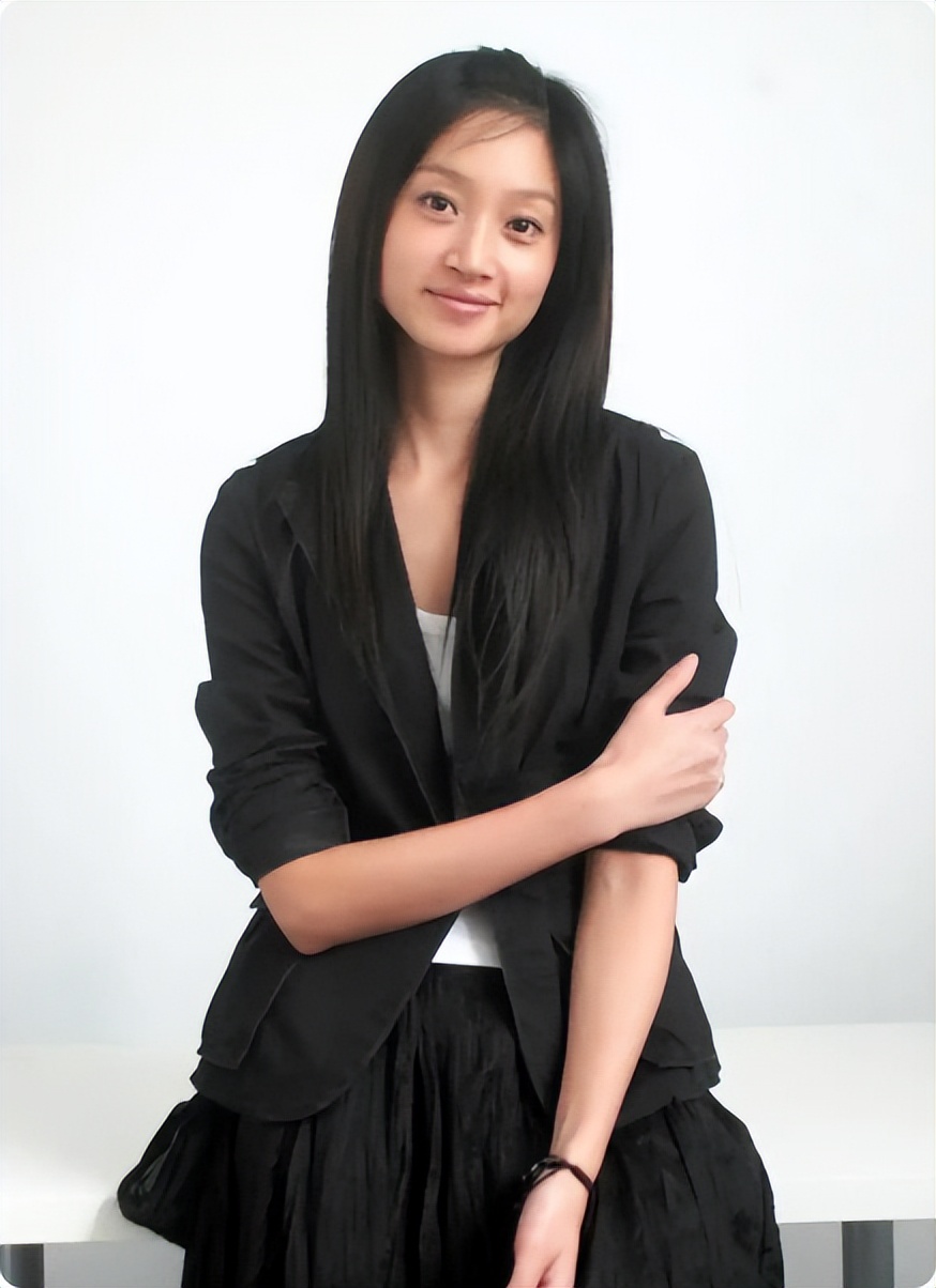 与朱亚文离婚传闻真相大白9个月后,沈佳妮近况曝出,一点不意外