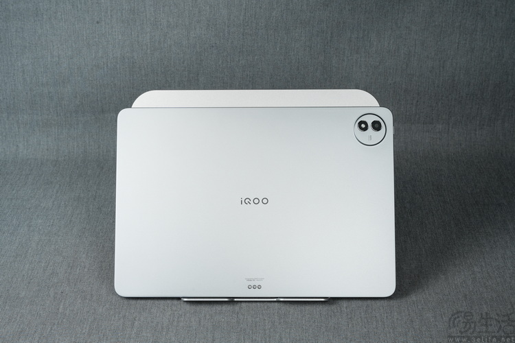 大平板不该只有生产力：iQOO Pad5 Pro性能测试