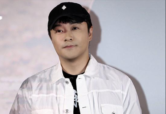 陈思诚高云翔没想到，孩子们在前妻的带领下，已开始为自己争光了