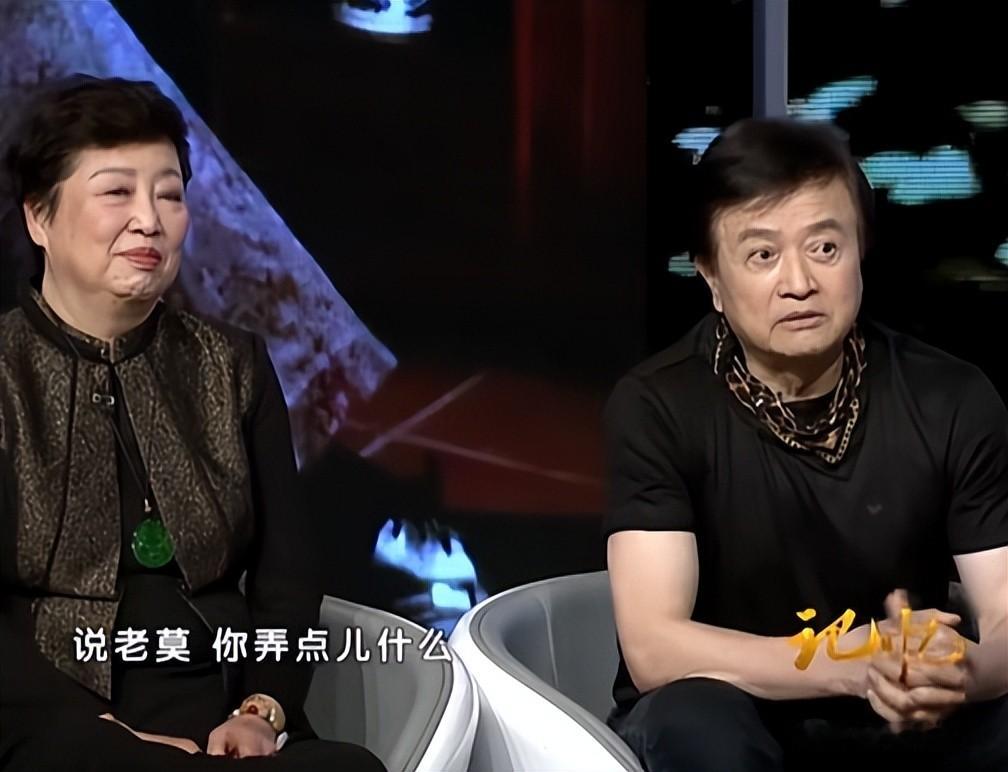 他曾红极一时,却选择远赴美国,如今是大公司老板,73岁身材健硕