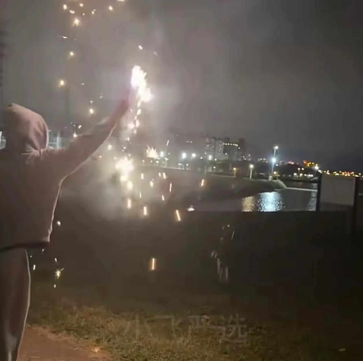 汪小菲台北过年这桌年夜饭太真实:丈母娘忙到冒烟,张兰独在北京