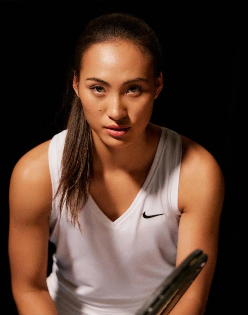 她才不是软柿子，谢娜直面身材争议，给所有“已婚女人”上了一课