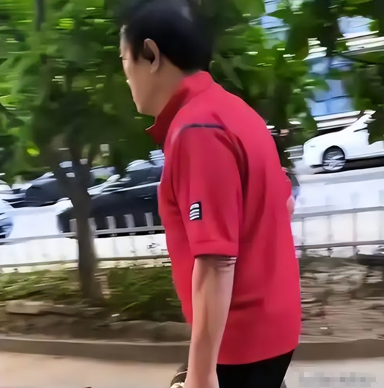 牛群也没想到，折腾半生家产尽失，如今美国毕业的儿子成晚年依靠