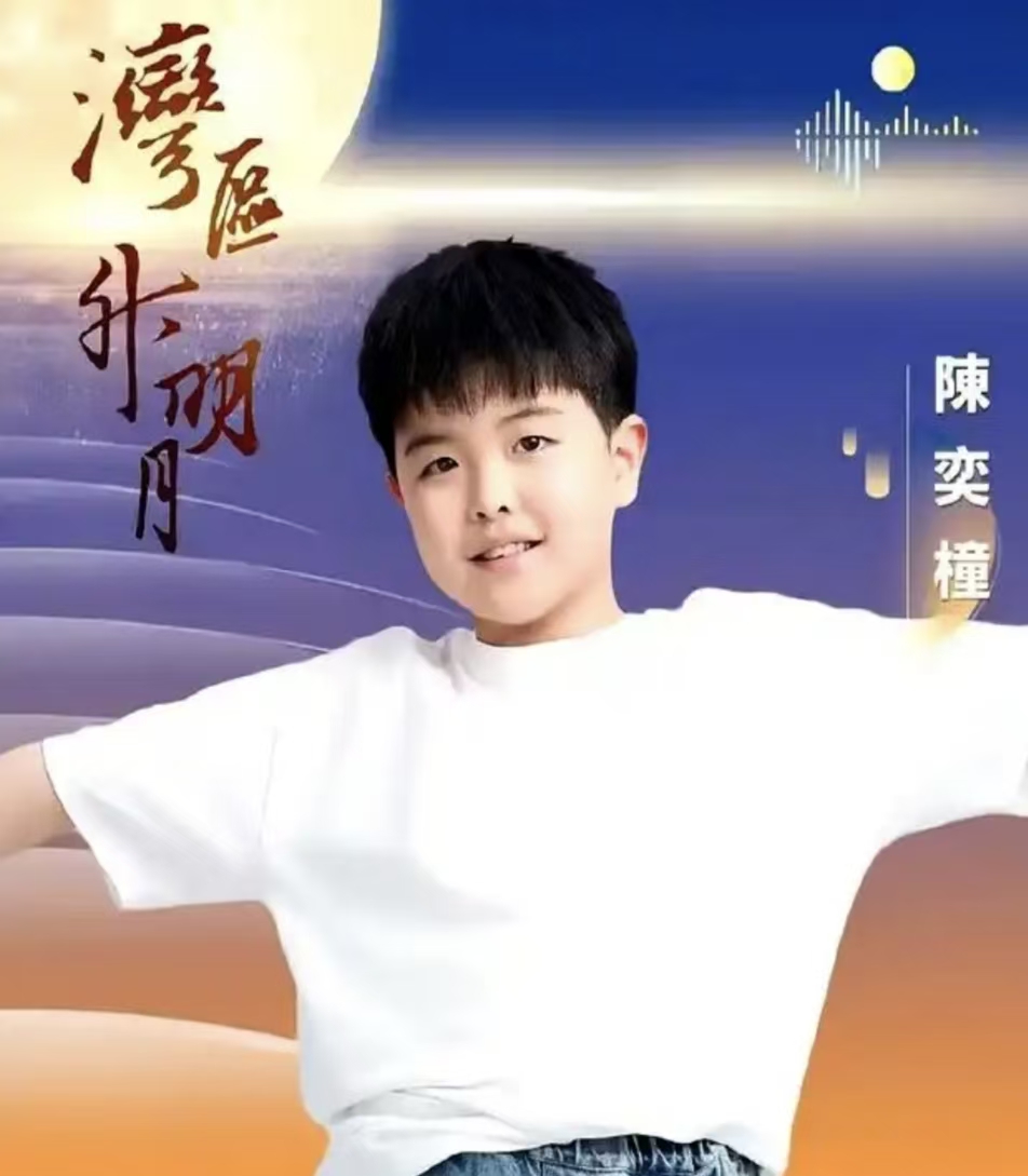 别再盯着朵朵的脸吵了,这事儿比“基因复制”更该聊