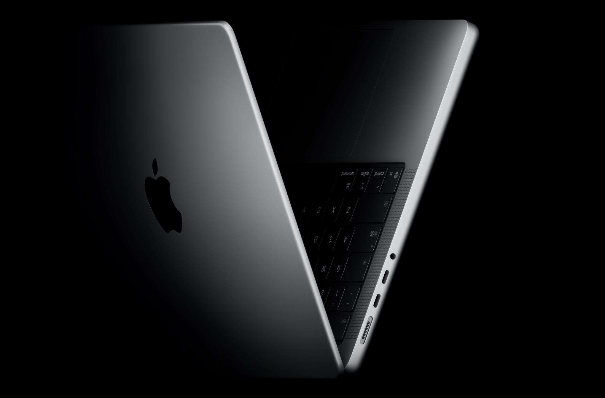 MacBook Pro M5 首發評測：蘋果最接近「游戲本」的一次？