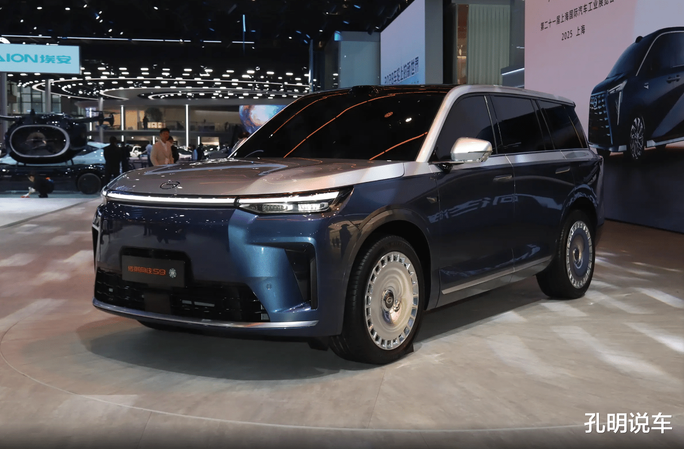 传祺高级起来了,向往S9双拼色车身,大饼轮毂,冰箱电视有六座