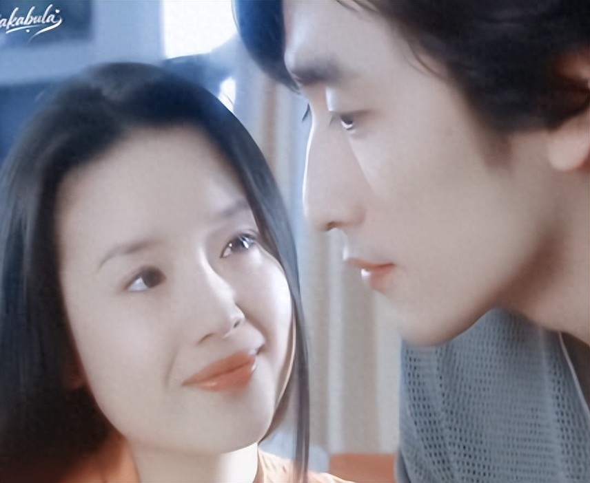 潘粤明没撒谎！和“蓝颜知己”22年后再牵手的董洁，证实他的评价