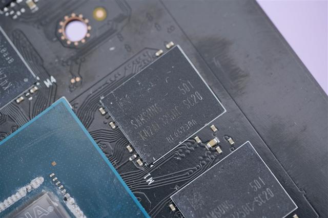 映眾RTX 5050曜夜顯卡評測：DLSS 4普及 RTX 4060可以退休了