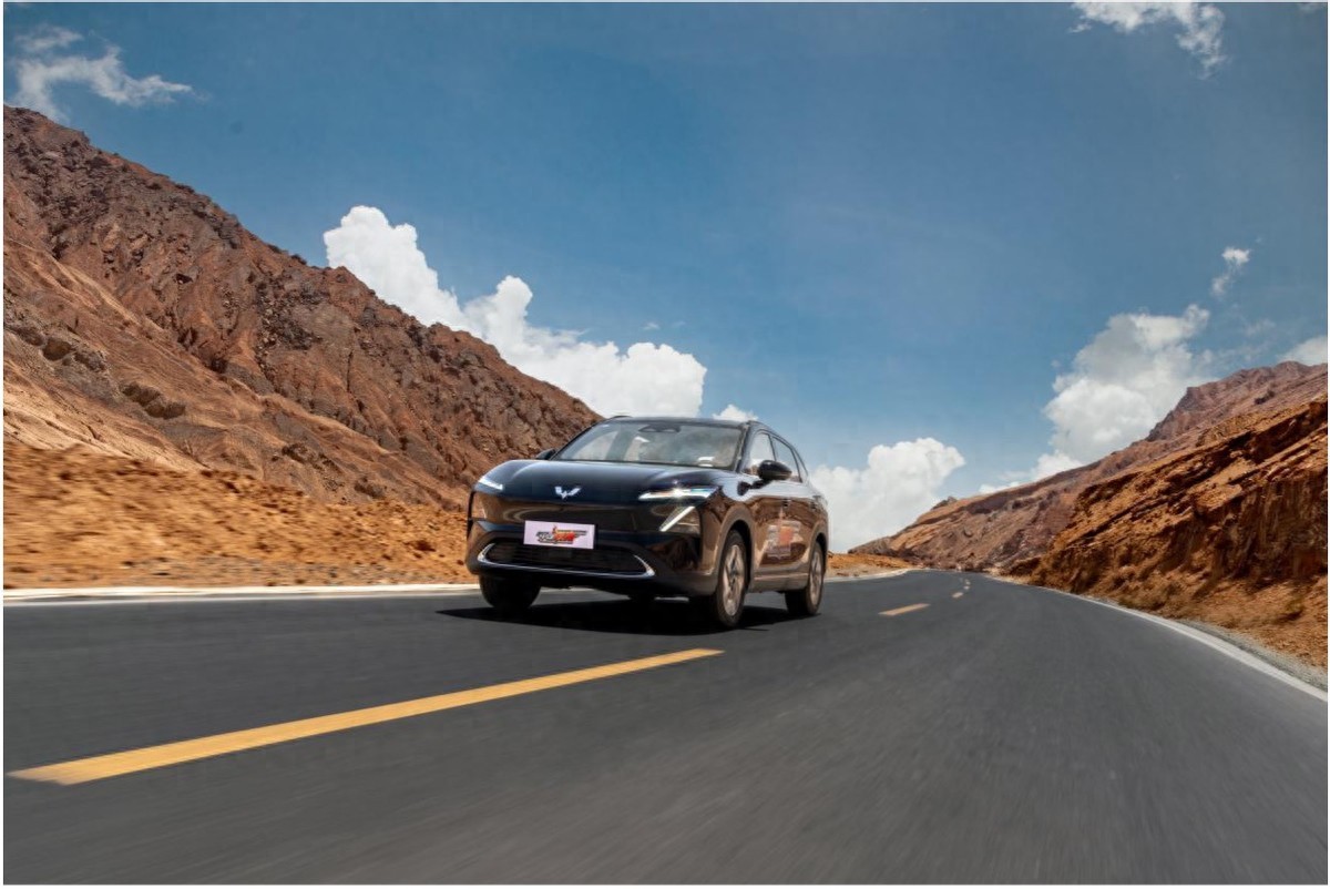 售价8.98万-11.98万元 2025款五菱星光S上市