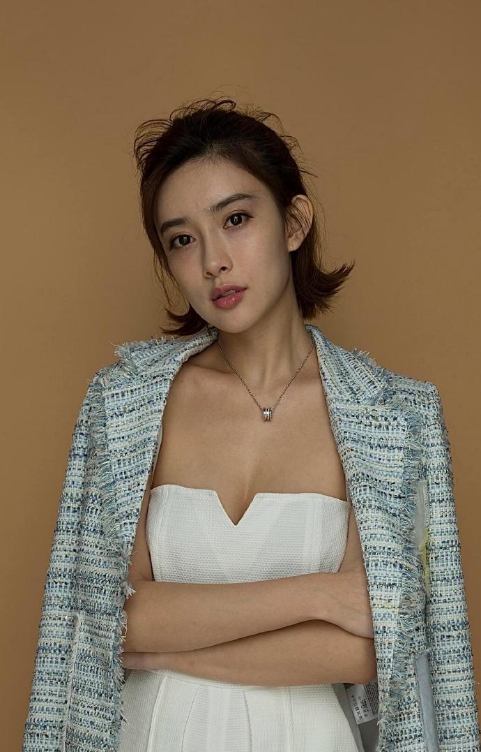 孟子义顶流咖位，简直是直接开挂的存在。