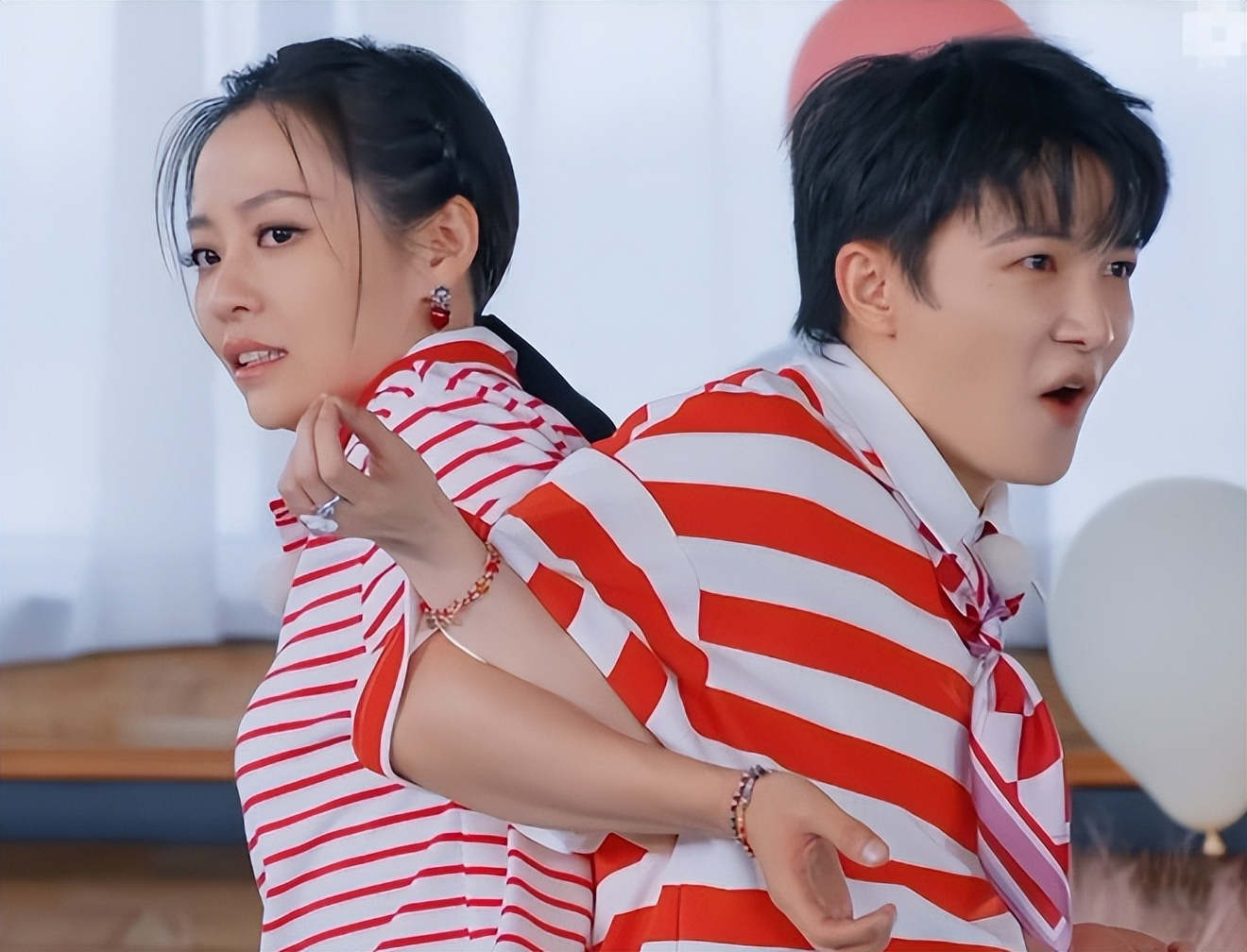 原本口碑堪忧，上《奔跑吧》成功翻身，王楚然章若楠靠真性情圈粉