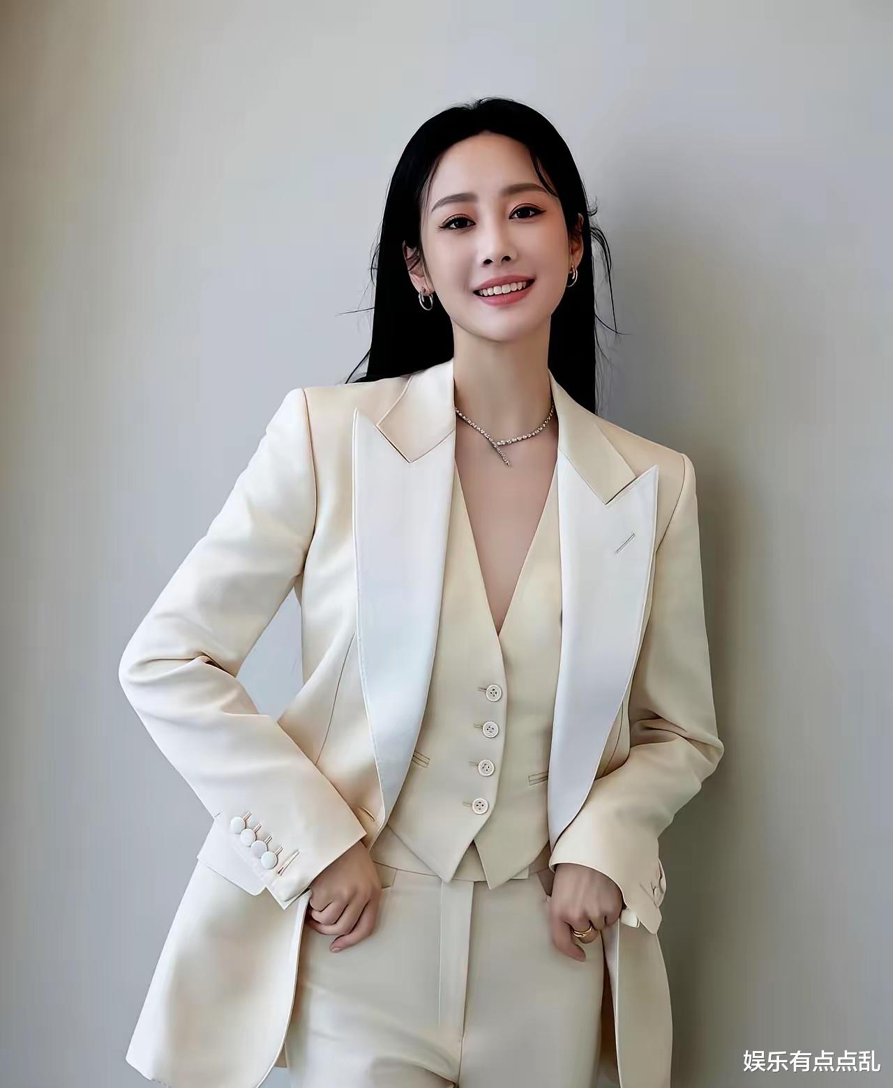 李纯坦言《大生意人》爆红后，请柯蓝出来聚餐被拒，原因让大家笑翻