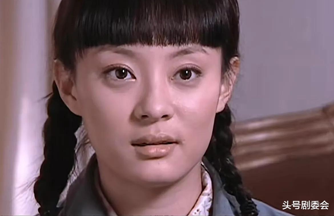 面相全变了！再看49岁蒋勤勤和43岁孙俪，才明白两人“差别”在哪