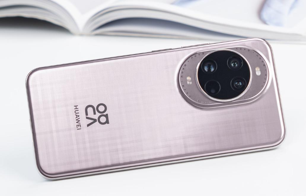 华为放弃高利润，512GB+双卫星通信+麒麟5G，国补后突降至3699元