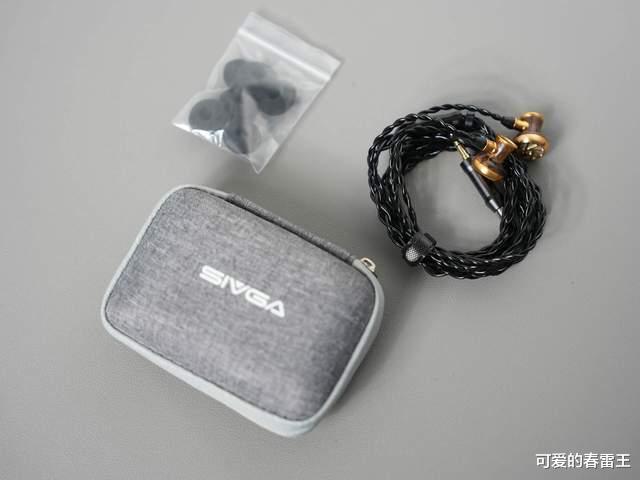 辦公「隱形伴侶」—SIVGA M300黑檀木平頭耳機，又耐聽又超值的好耳機