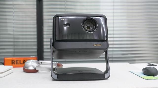 当贝X5S Plus，让光影随心而动