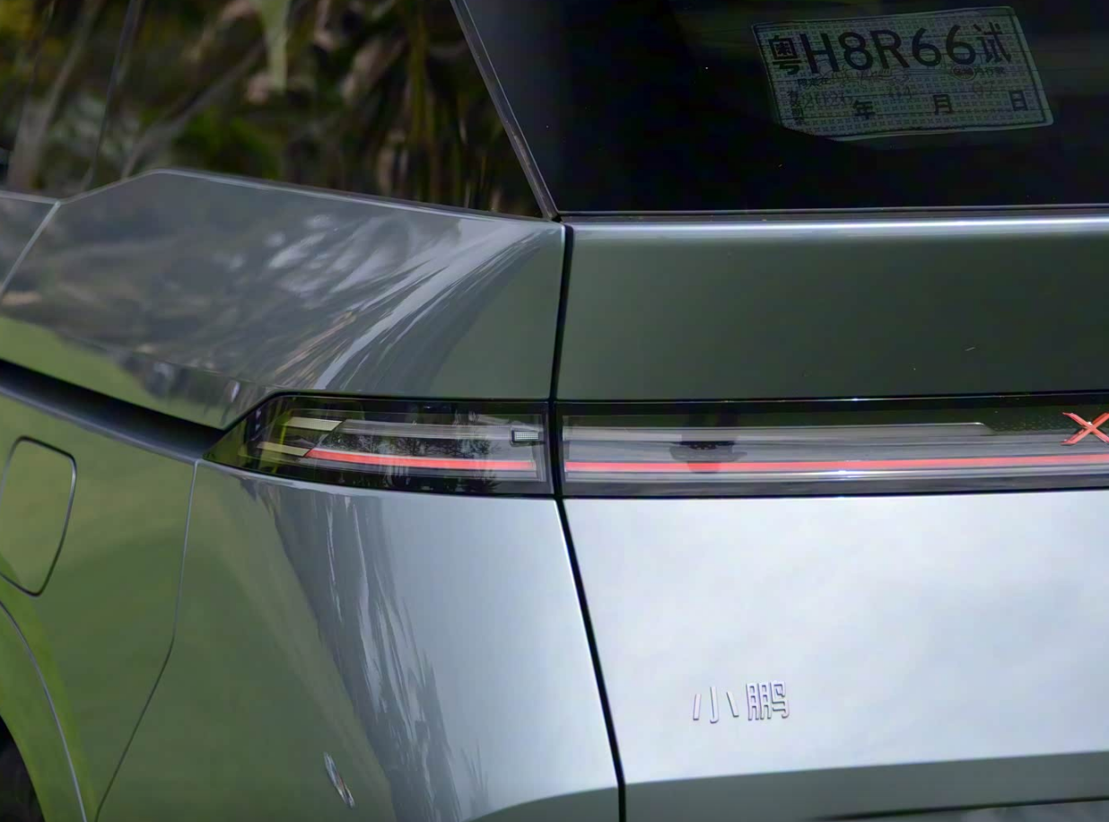 11月6号正式预售,纯电续航452km,增程版小鹏X9真的要来了