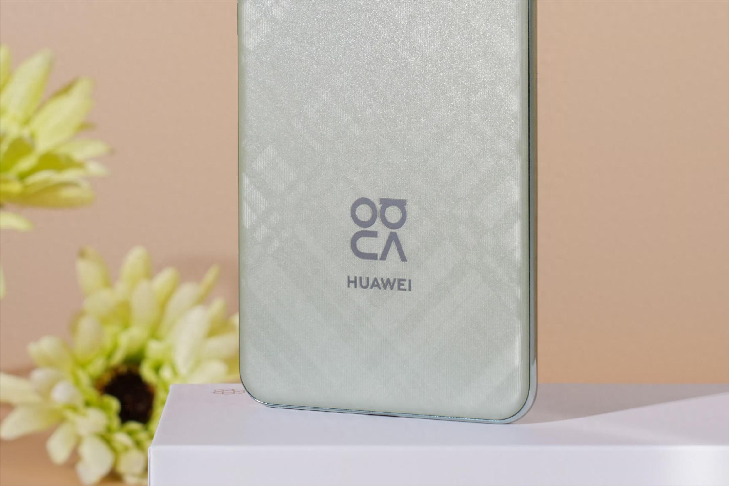 华为清仓“太疯狂”！3999元跌至2379元，鸿蒙OS+卫星通信+512GB