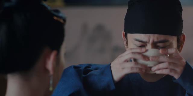 《无忧渡》《悬镜》各看6集,一部太上头,一部看得昏昏欲睡