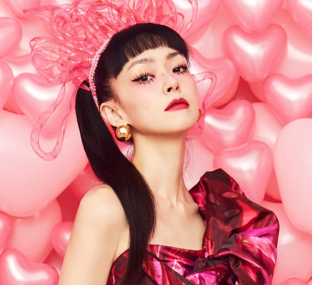 女歌手自曝凄惨经历：曾是知名乐队主唱，不幸患麻痹症五感衰弱