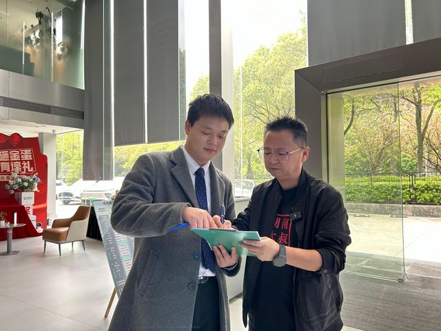 谈谈试驾体验25款星纪元ET的优缺点