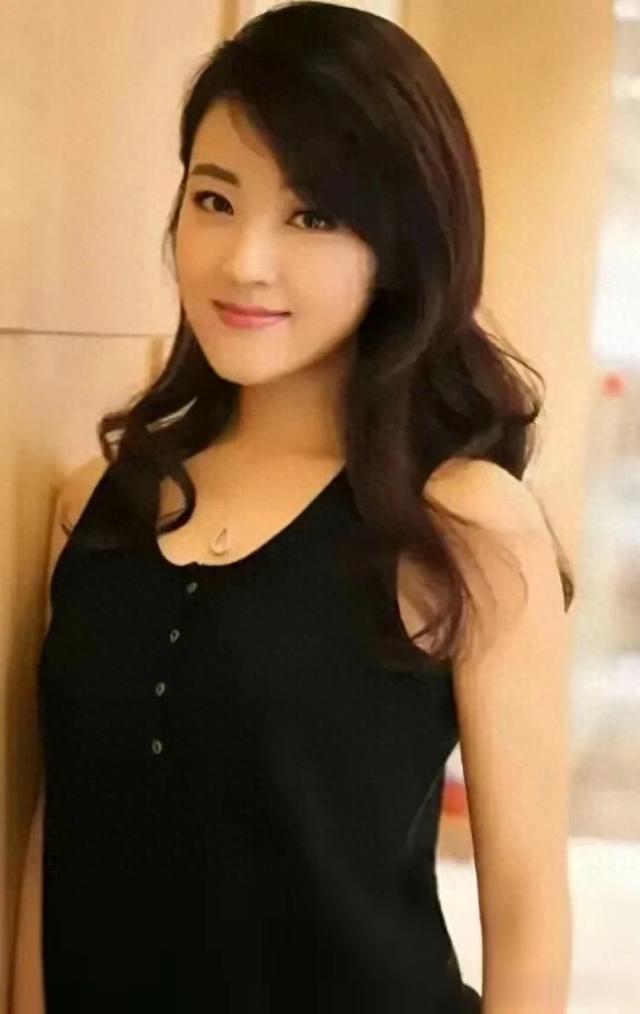 玖月奇迹王小玮惊艳众人?这穿搭绝了!